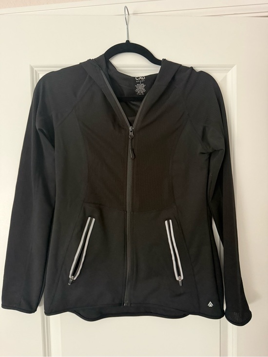 Cali Sport Jackets & Blazers - CALI Sport Black Hooded Zip Jacket